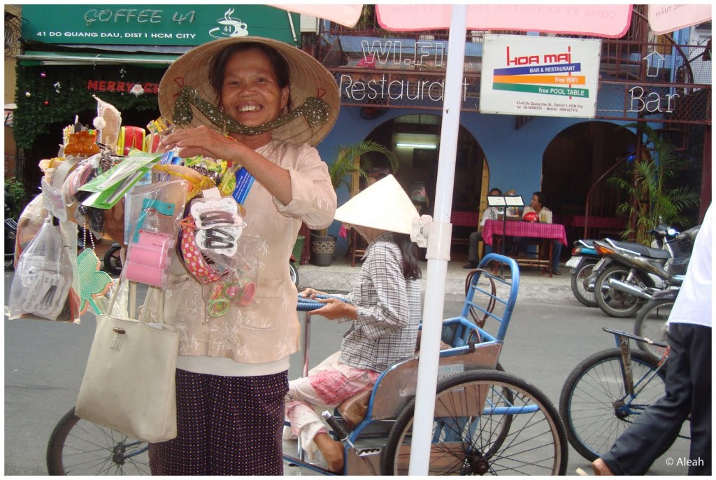 street-seller-saigon