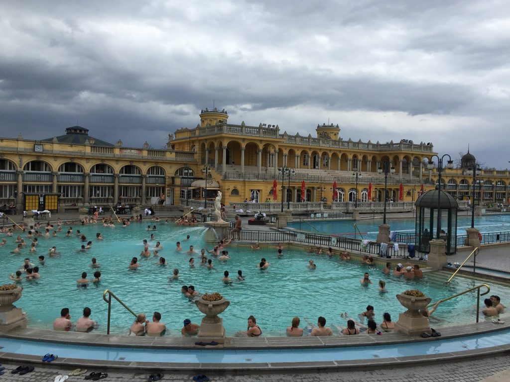 Budapest solo travel tips Szechenyi Spa 