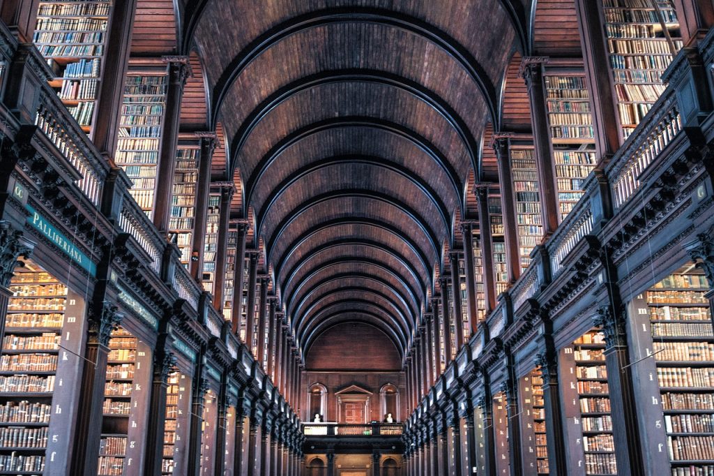 biblioteca de la universidad de trinity dublín irlanda