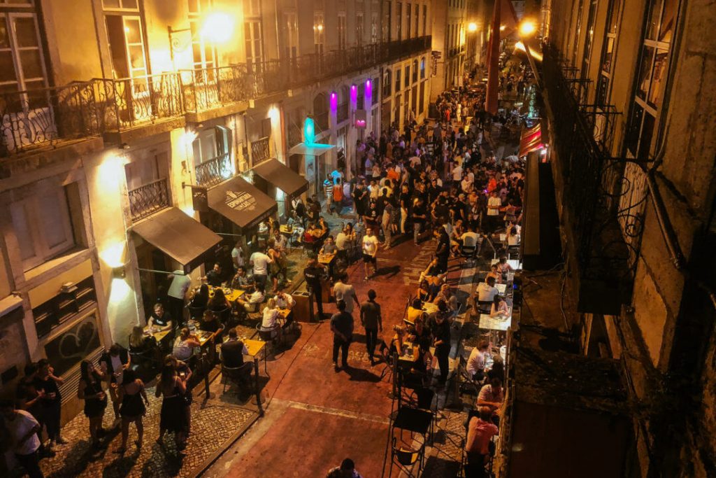 Vida nocturna en Lisboa