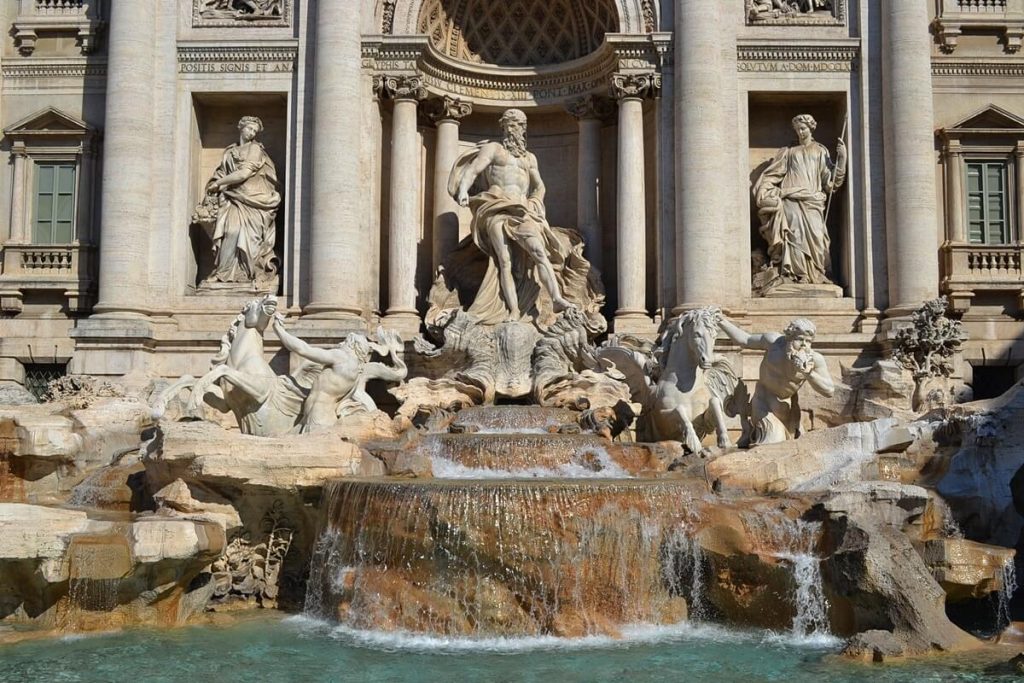 La Fontana de Trevi en Roma.