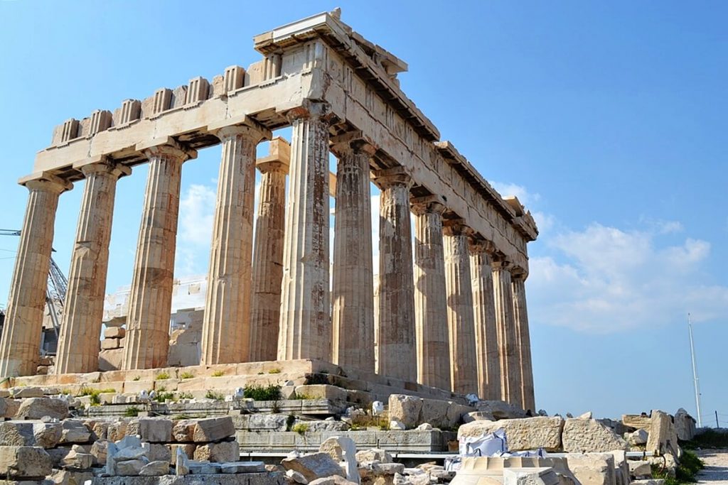 Consejos para viajar solo Atenas Grecia - Explore la Acrópolis Partenón